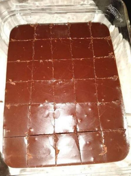 Hershey Cocoa Fudge, Hersheys Cocoa Fudge, Cocoa Fudge, Old Fashioned Fudge, Homemade Fudge Recipes, Fudge Ingredients, Hershey Cocoa, Fudge Recipes Easy, Candy Recipes Homemade