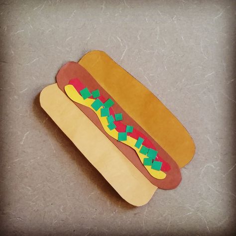 Hot Dog Craft Preschool, Hot Dog Craft, Hamburger Craft, Bbq Theme Party, Bbq Crafts, Chicago Hot Dog, Insect Crafts, Hot Dog Cart, Picnic Theme