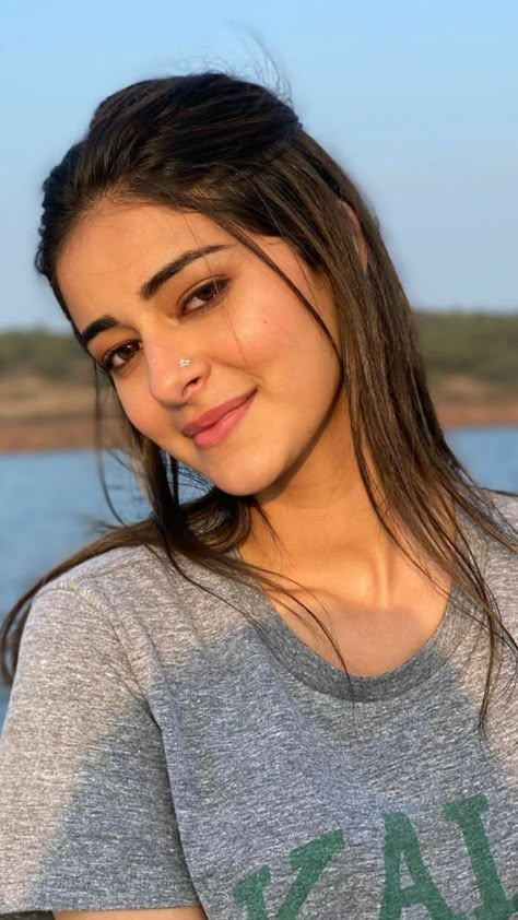 Ananya Pandey, Nose Pins, Ananya Panday, Nose Pin, The Nose, Bollywood Actress, Fashion Statement, New World, The Old