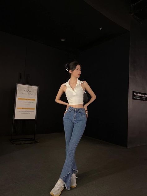 Summer Sonic, Korean Casual Outfits, Standing Poses, Cute Hair, Kpop Fashion Outfits, Google News, Casual Style Outfits, Fashion Poses, Teen Fashion Outfits