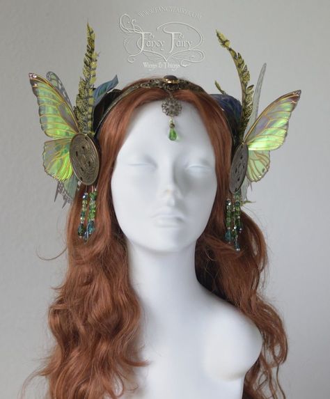 Fairy Headdress, Absinthe Fairy, Fair Outfits, Fairy Crown, Green Fairy, Fairy Clothes, Fairy Aesthetic, Woodland Fairy, Fantasy Costumes