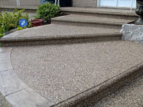 Concrete Front Steps, Diy Concrete Patio, Backyard Walkway, Exposed Aggregate, Pavers Backyard, Cement Patio, Concrete Patio Designs, Patio Steps, Exterior Stairs