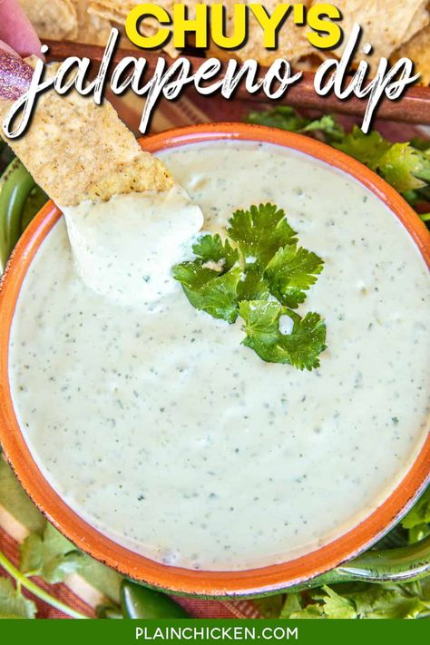 Chuy's Jalapeno Dip - easy copycat recipe of Chuy's famous dip. Tastes just like the real thing!! SO good! I could drink it with a straw. Sour cream, ranch mix, fresh jalapeños, garlic, cilantro, lime juice, and milk. Great as a dip, on top of a salad, or a marinade. Everyone LOVES this stuff! One of my most requested recipes!! Creamy Jalapeno Dip, King Ranch Chicken, Jalapeno Dip, Creamy Jalapeno, Ranch Chicken Casserole, Jalapeno Recipes, Plain Chicken, Tasty Kitchen, Chips And Salsa