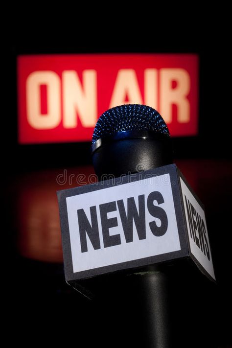 On Air Radio, News Microphone, Journalism Career, Vertical Images, Top Top, Illustration Artwork, Microphones, On The Side, Venice