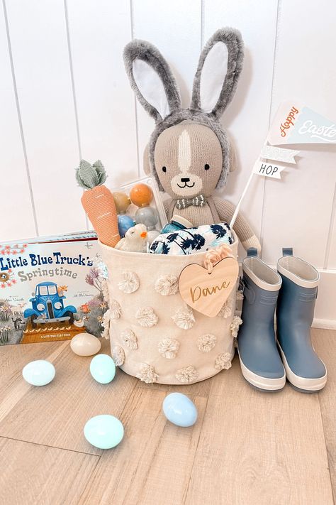 Boy Easter Basket, Toddler Boy Easter, Happy Easter Funny, Boys Easter Basket, Baby Easter Basket, Easter Gift Boxes, Baby Boy Easter, Girls Easter Basket, Easter Baskets For Toddlers