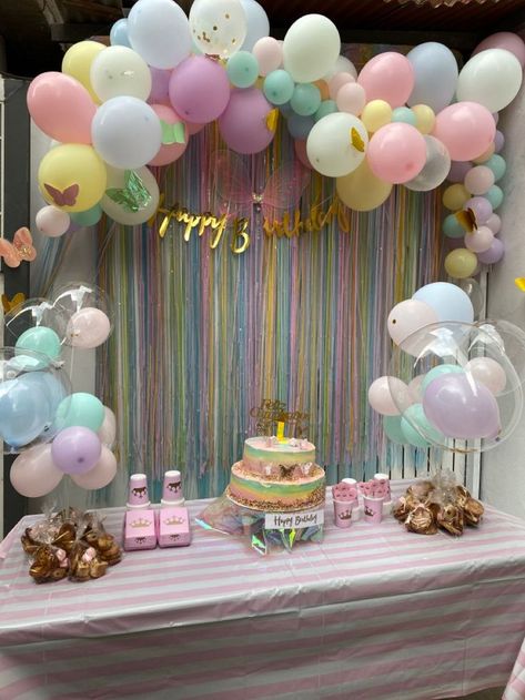 Backdrop Pastel Colour, Birthday Decoration Pastel Colors, Simple Pastel Birthday Decorations, Pastel Colors Theme Party, Pastel Party Backdrop, Pastels Birthday Party, Pastel One Year Old Birthday, Pastel Baby Birthday Party, Pastel Bday Decor