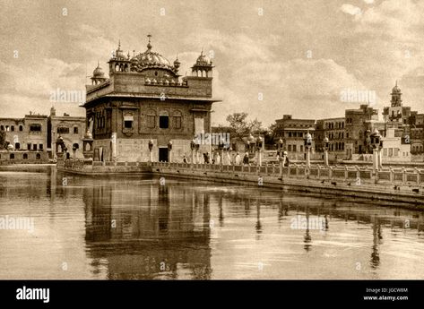 Download this stock image: Vintage photo of golden temple, Amritsar, Punjab, india, asia - JGCW8M from Alamy's library of millions of high resolution stock photos, illustrations and vectors. Golden Temple Amritsar, Image Vintage, India Asia, Golden Temple, Amritsar, Vintage Photo, Vintage Photos, Photo Image, Temple