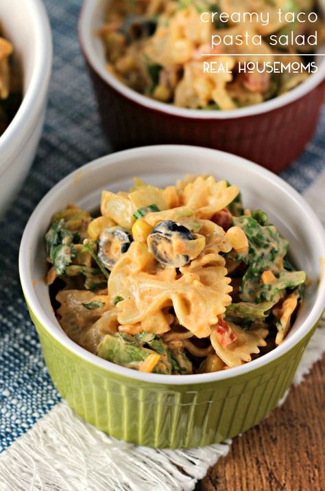 Creamy Taco Pasta Salad has all your favorite Mexican food flavors in an easy to serve pasta salad! Tricolored Pasta Salad Recipes, Creamy Taco Pasta, Tri Color Pasta Salad Recipes Cold, Pasta Salad Recipes Tri Color, Easy Tri Color Pasta Salad, Mexican Pasta Salad Recipes, Pasta Salad Tri Color, Picnic Salads, Mexican Pasta Salad