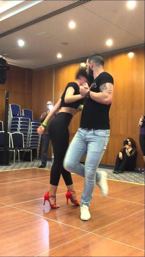 Latin Festival, Bachata Dance Video, Two Step Dance, Beyonce Crazy In Love, Romantic Dance, Steps Dance, African Love, Bachata Dance, African Dance