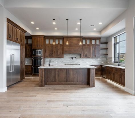 Cedar Pointe Homes on Instagram: “Perfection 🤩🤩 Builder: @cedarpointehomes cabinets: @prestigewoodworks” Flooring To Go With Dark Wood Cabinets, Wood Floor And Cabinet Combinations, Dark Cabinets With Light Floors, Kitchen Cabinet Color Schemes, Dark Wood Kitchen Cabinets, Light Wood Kitchens, Light Kitchen Cabinets, Brown Kitchen Cabinets, Dark Wood Kitchens