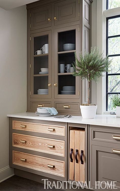 Poised Taupe celebrates everything people love about cool gray as a neutral, and also brings in the warmth of brown, taking a color to an entirely new level. Not cool or warm, nor gray or brown, Poised Taupe is a weathered, woodsy neutral bringing a sense of coziness and harmony that people are seeking Kabinet Dapur, Two Tone Kitchen, Gray Cabinets, New Kitchen Cabinets, Wood Kitchen Cabinets, Classic Kitchen, Glass Cabinet Doors, Trendy Kitchen, Kitchen Paint