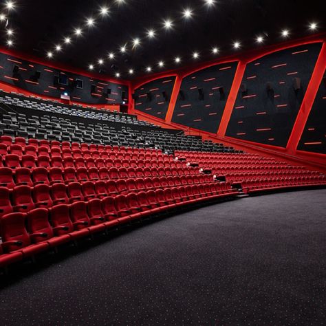 Multiplex Cinema Design, Vox Cinema, Cinema Room Design, Auditorium Architecture, Cinema Hall, Cinema Idea, Bob Marley Painting, Cinema Architecture, Auditorium Design