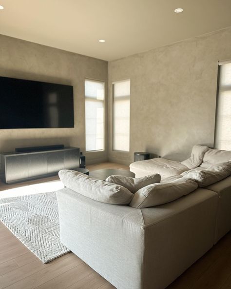 Like Wash Walls Living Room, Limewash Walls Living Rooms, Lime Wash Living Room, Washed Wall, Taupe Living Room, Lime Wash Walls, Limewash Walls, Lime Wash, Washing Walls