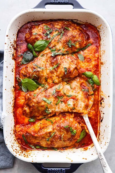 Recipes With Marinara, Recipes With Marinara Sauce, Baked Chicken Marinara, Italian Casseroles, Jennifer Goodwin, Marinara Chicken, Crusted Chicken Breast, Chicken Marinara, Chicken Breast Crockpot Recipes