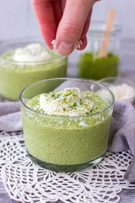 Chia Pudding Coconut Milk, Chia Seed Pudding Coconut Milk, Matcha Chia Seed Pudding, Matcha Yogurt, Chia Pudding Recipes Healthy, Matcha Chia Pudding, Matcha Pudding, Matcha Coconut, Chia Recipe