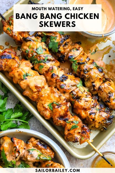 Essen, Bang Bang Chicken Skewers, Usa Recipes, Chicken Recipes Indian, Bang Bang Sauce, Spicy Grilled Chicken, Bang Bang Chicken, Grilled Dinner, Chicken Meals