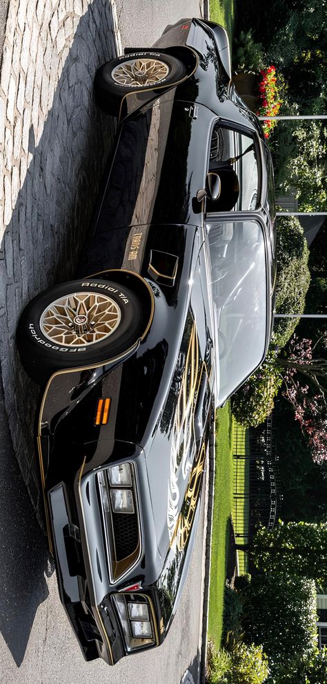 Pontiac Firebird Trans Am Special Edition (W72) 1977 Engine: 6.6L V8 Power: 257 kW / 350 hp Torque: 434 Nm / 320 lb-ft Weight: 1,653 kg / 3,644 lb-ft 0-60 mph: 5.9 seconds Top Speed: 240 kph / 149 mph Pontiac Trans Am Firebird, 1977 Pontiac Firebird Trans Am, Pontiac Trans Am 1977, 1977 Trans Am, Trans Am Firebird, Pontiac Trans Am, Oldsmobile Toronado, Cars 4, Pontiac Firebird Trans Am