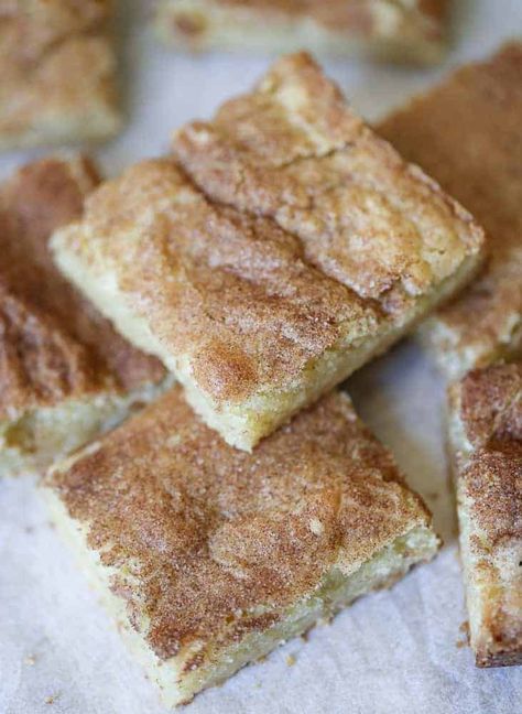 Home-made Snickerdoodle Cookie Bars! - These soft, thick, buttery, moist, cinnamon-sugar Snickerdoodle Cookie Bars are to die for! Very few ingredients and super easy to make! #snickerdoodle #bars #cookies #baking #cinnamon #blondies Bar Cookies 8x8 Pan, 8x8 Cookie Bars, Cookie Bars 8x8 Pan, 8x8 Pan Desserts, Snickerdoodle Cookie Bars, Cinnamon Blondies, Baking Cinnamon, Snickerdoodle Cookies Easy, Snickerdoodle Bars