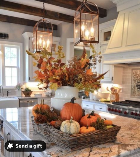 Fall Tray Decor, Indoor Fall Decor, Fall Tray, Fall Kitchen Decor, Cozy Fall Decor, Kitchen Island Decor, Fall Decor Inspiration, Fall Deco, Fall Thanksgiving Decor