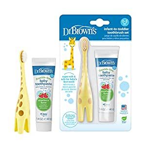 Baby Toothpaste, Baby Learning Toys, Baby Toothbrush, Dr Brown, Dr Browns, Pasta Dental, Strawberry Baby, Brown Babies, First Tooth