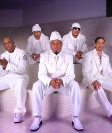 Mint Condition live Man Hands, Rap Singers, Pretty Brown Eyes, Old School Music, Soul Singers, R&b Music, Hip Hop And R&b, 90s Music, Cyndi Lauper