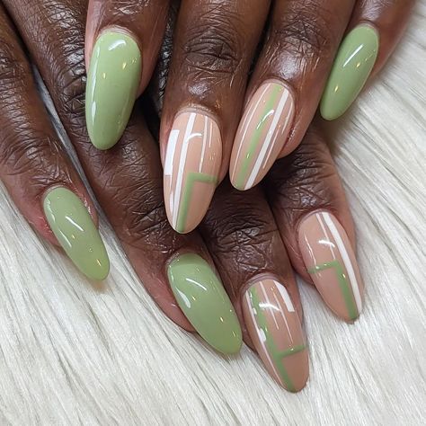 Nails For Dark Skin, Almond Shaped Nails Designs, Nail Art Stripes, Green Nail Designs, Pedicure Designs, Almond Shape Nails, Vibrant Nails, Almond Nails Designs, Striped Nails