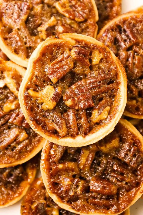 Butter Pecan Tarts, Mini Pecan Tarts, Pecan Tassie Recipe, Pecan Tarts Mini, Tassies Recipe, Pecan Tarts Recipe, Pecan Pie Tarts, Pecan Desserts Recipes, Tart Crust Recipe