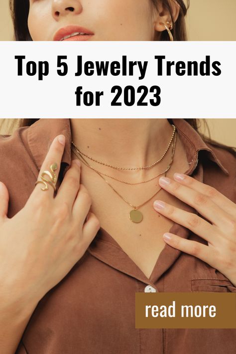 #jewelrytrends #fashiontrends #2023fashion #accessories #statementjewelry #layeredjewelry #pearls #chokers #hoopearrings #vintagejewelry #jewelrydesign #styleinspiration #beauty #fashionbloggers #pinterest Gold Necklace Trend 2023, Womens Jewelry Trends 2023, Earings Trends 2023, Statement Necklaces 2023, Latest Jewellery Trends 2023, Trendy Accessories Jewelry 2023, Bold Jewelry Outfits, Bracelets 2023 Trends, Trendy Necklaces Jewelry Trends 2023