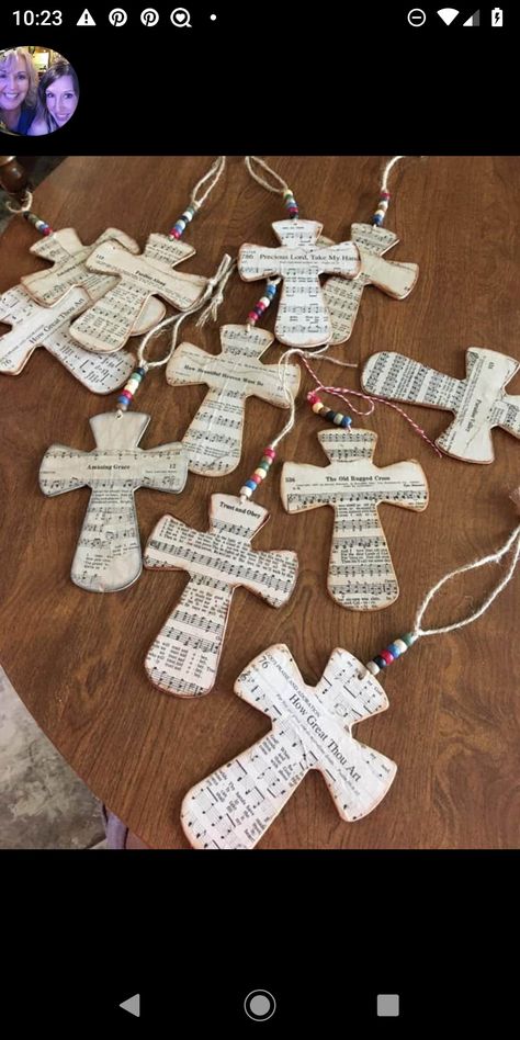 Cross Projects, Hymnal Crafts, Sheet Music Crafts, Faith Crafts, Sunday School Crafts For Kids, Christian Crafts, Bible School Crafts, Religious Crafts, Wooden Crosses