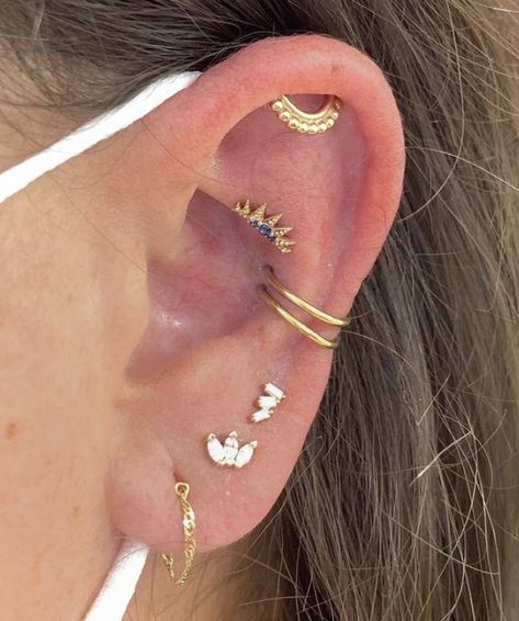 Outer Conch, Jewelry Inspo, Conch, Makeup Inspo, Earings Piercings, Ear Cuff, Piercings, Cuff, Instagram Photos