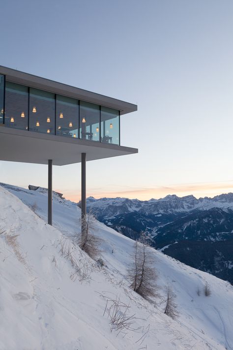 Lumen Museum of Mountain Photography perches on a mountainside Budapest Cafe, Architecture Cool, Mountain Architecture, Restaurants In Nyc, Mountain Photography, Hotel Interiors, Design Hotel, Space Architecture, Futuristic Architecture