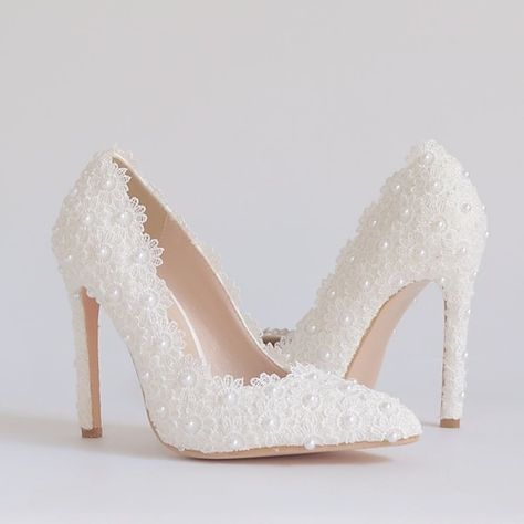 Simple Wedding Shoes, Bride Heels, Cheap Wedding Shoes, Elegant Wedding Shoes, Pearl Wedding Shoes, Wedding Shoes Pumps, Beautiful Wedding Shoes, Wedding Sneakers, Wedding Pumps