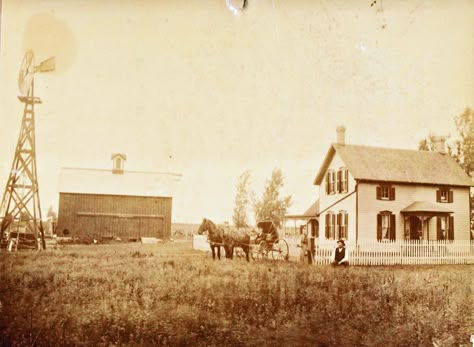 c1900 PIONEER FARM SCENE VINTAGE CABINET PHOTO DAMAGED WOOD WIND MILL BARN HOUSE Out Houses, Ho Train Layouts, American Farmhouse, Farm Scene, Farm Style, Vintage Cabinets, American West, Train Layouts, Old Barns