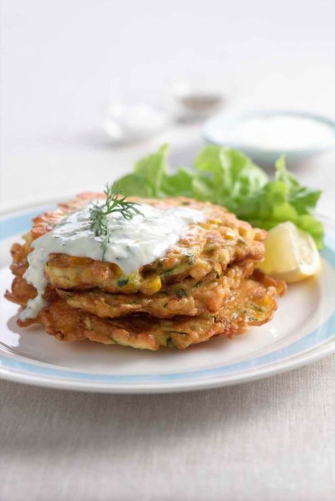 Salmon Fritters Salmon Fritters Recipes, Salmon Fritters, Vegetable Fritters, Corn Fritter Recipes, Quick Salmon, Fresh Salmon, Corn Fritters, Fritter Recipes, Chopped Spinach