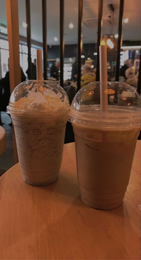 iced coffee Coffe Aesthetic Instagram Story, Snap Coffee Story, Iced Coffee Snapchat Stories, Coffee Photos Aesthetic, Coffe Aesthetic Snap, Cofee Astethic Snap, Fake Coffee Date Snap, Aesthetic Coffee Picture, Coffee Shop Astethic