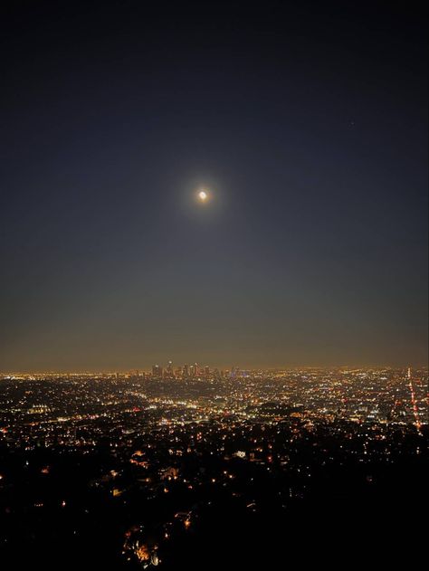 City At Night Astethic, City Roads At Night Aesthetic, Late City Night Aesthetic, City Night Aesthetic Widgets, Los Angeles At Night, City Lights With Moon Aesthetic, Props Art, Pretty Sky, Aesthetic Images