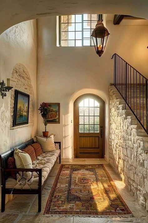 Spain Home Decor, Mediterranean Architecture Interior, New Mediterranean Interior, Mediterranean Minimalist Interior, Mediterranean House Interior, Mediterranean Room, Outdoor Dining Ideas, New Mediterranean, Italian Style Home