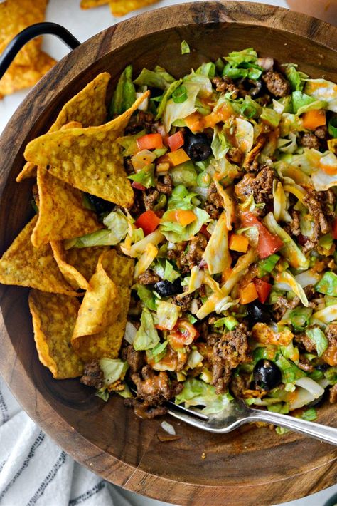 Meat And Salad Dinners, Homestead Market, Tacos Salad, Dorm Meals, Healthy Taco Salad, Salad Mexican, Uni Meals, Apartment Meals, Easy Taco Salad Recipe