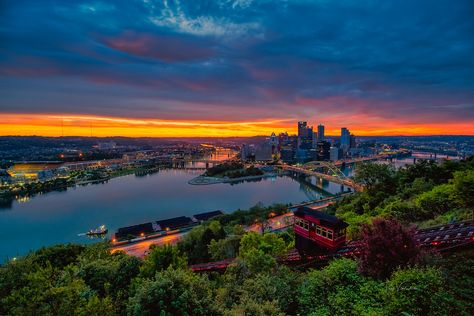 Pittsburgh Skyline - Paul Vladuchick Pittsburgh Incline, Pittsburgh Neighborhoods, Visit Pittsburgh, Pittsburgh Skyline, Pittsburgh City, Mt Washington, Sunrise Photos, Going To Rain, Rain Rain