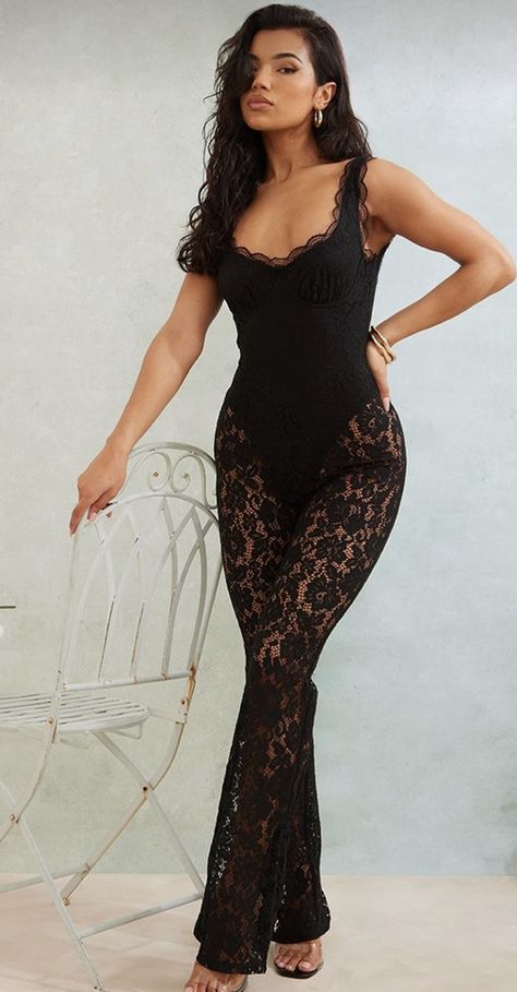 Jumpsuit Night Out, 26th Birthday Outfit Ideas Black Women, Black Lace Outfits, Black Lace Jumpsuit Outfit, Black Lace Tights Outfit, Lace Outfits Classy, Pants Heels Outfit, Jumpsuit And Heels, Lace Jumpsuit Outfit