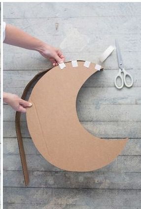 Create moons out of cardboard to paint Card Crafts Diy, Eid Decoration Ideas, Cardboard Decor, Make Greeting Cards, How To Make Greetings, Eid Card, Eid Mubarak Card, Ramadan Kareem Decoration, Wedding Backdrop Design