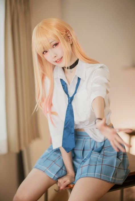 Marin Cosplay, Zero Two Cosplay, Tartan Pleated Skirt, Inuyasha Cosplay, My Dress Up Darling, Dress Up Darling, Marin Kitagawa, Blue Tartan, Figure Poses