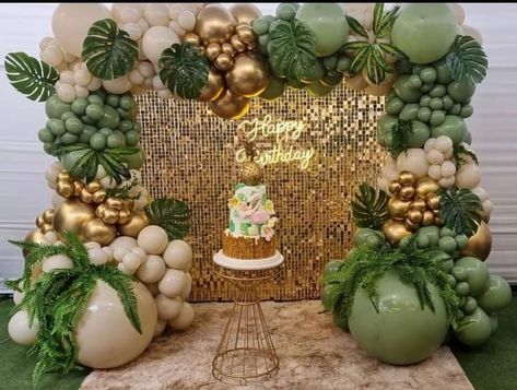 Green And Brown Theme Party, Green And Gold Themed Birthday Party, Green Gold And Cream Party Decor, Safari Balloon Decorations, Green Birthday Backdrop, Safari Birthday Party Decorations, Lion King Baby Shower, Baby Shower Theme Decorations, Shimmer Wall