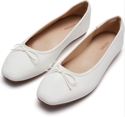 Dressy Flats Shoes, White Ballet Flats, Mall Outfit, Everyday Flats, Dressy Flats, Black Ballerina, Support Design, Most Comfortable Shoes, Travel Shoes