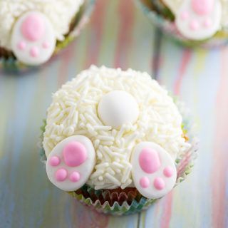 Cutest Cupcakes, Bunny Butts, Easter Deserts, Easter Bunny Cupcakes, Cupcake Tutorial, Easter Snacks, Bunny Cupcakes, Easter Sweets, Easter Bunny Cake