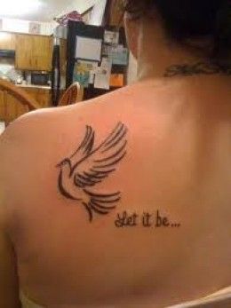 Dove Tattoo Ideas And Inspiration-Dove Tattoo Gallery Dove Tattoo Meaning, Dove Tattoo Design, Tattoo Off, Dove Tattoos, P Tattoo, Flying Tattoo, Dove Tattoo, Religious Tattoos, Back Of Shoulder Tattoo