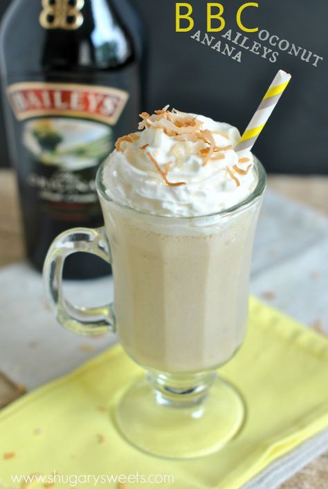 BBC: a delicious, Banana, BAILEYS, Coconut drink...frosty and tropical Ceasar Drink Recipe, Disaronno Drinks Recipes, Baylies Drinks, Malibu Drinks Recipes, Crown Peach Drink Recipes, Peach Drink Recipes, Painkiller Drink Recipe, Bbc Drink, Drink Recipes Starbucks