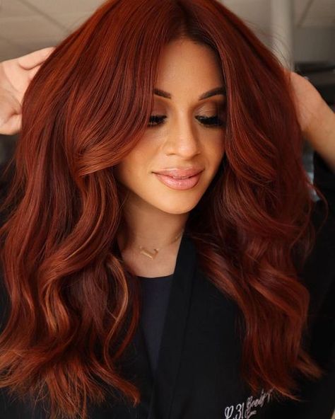 Balayage, Copper Hair Inspiration, Brown Red Ombre Hair, Long Red Hair With Bangs, Warm Red Hair, Hair Color Ideas For 2023, Fall Red Hair, Trendy Fall Hair Color, Copper Hair Dark