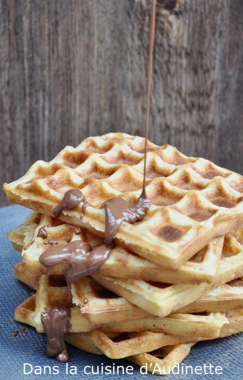 Gaufre sans gluten et sans lactose - Dans la cuisine d'Audinette Gluten Desserts, Gluten Free Sweet, Belgian Waffles, Breakfast Bake, Foods With Gluten, Lactose Free, Sin Gluten, Sans Gluten, Gluten Free Recipes