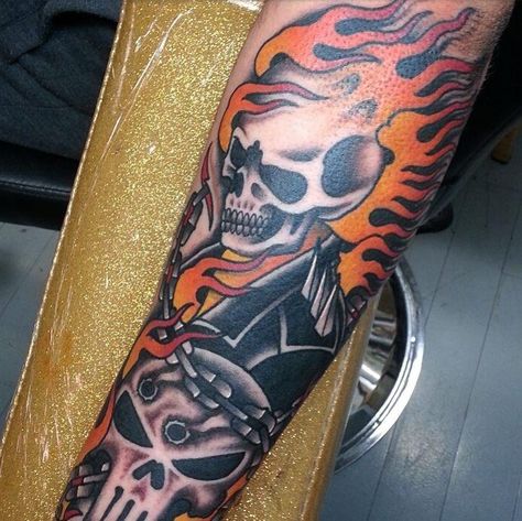 Rider Tattoo For Men, Ghost Rider Tattoo Design, Punisher Tattoo For Men, Rider Tattoo, Ghost Rider Tattoo, Punisher Tattoo, Nerdy Tattoos, Skull Sleeve, Marvel Tattoos